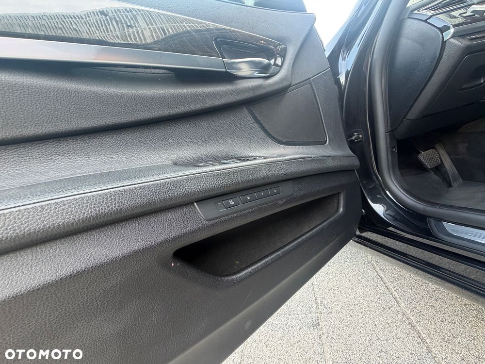 BMW Seria 7 730d xDrive - 22