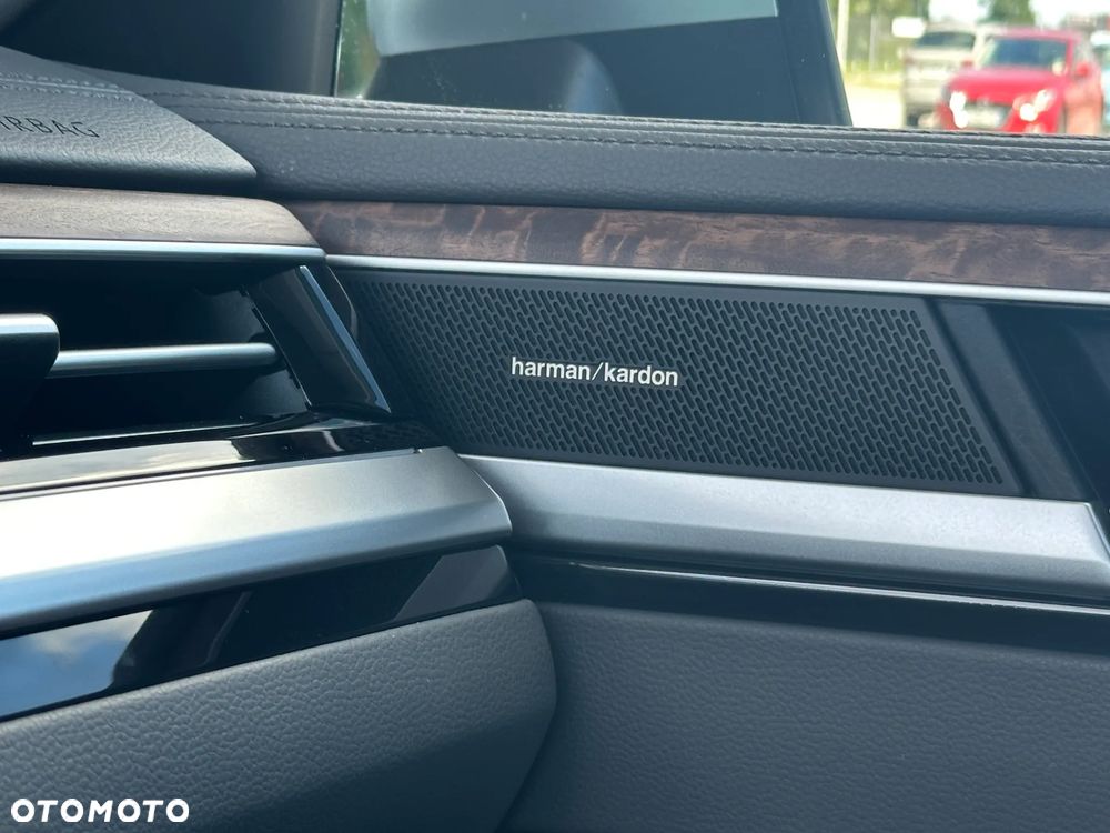 Volkswagen Arteon 2.0 TSI DSG Elegance - 34