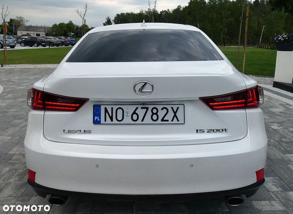 Lexus IS 200t / 300 Black - 17