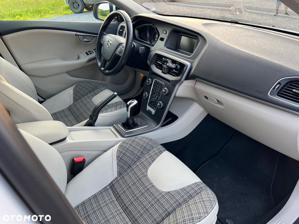 Volvo V40 D2 Drive-E Kinetic - 12