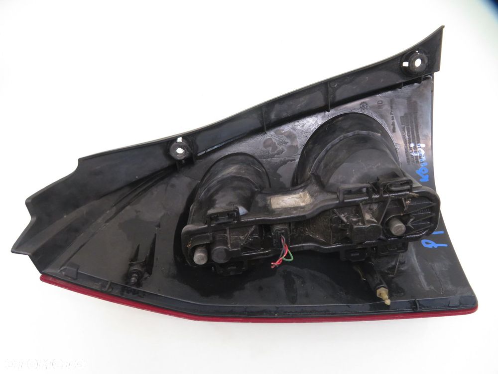 LAMPA PRAWA TYLNA NISSAN PRIMERA P12 KOMBI - 7