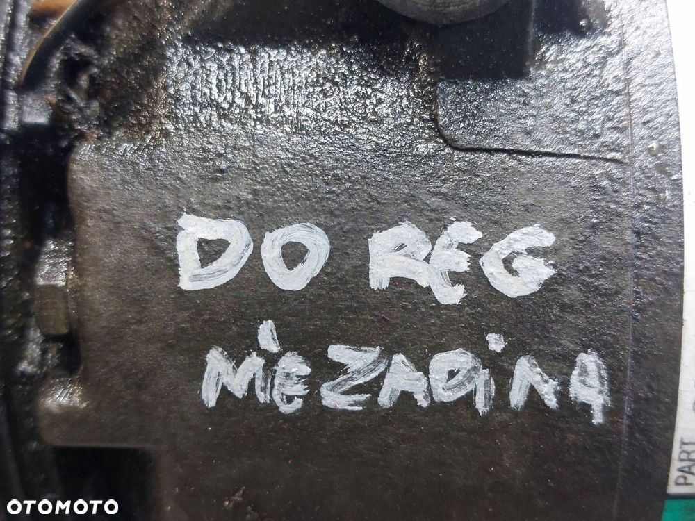 SPRĘŻARKA KOMPRESOR KLIMATYZACJI OPEL CORSA C 1.0 12V 24427685 - 2