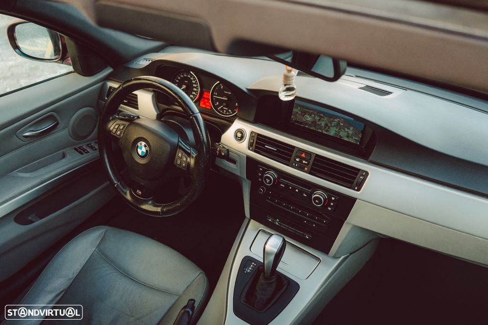 BMW 320 d Touring Navi. Sport Auto - 12