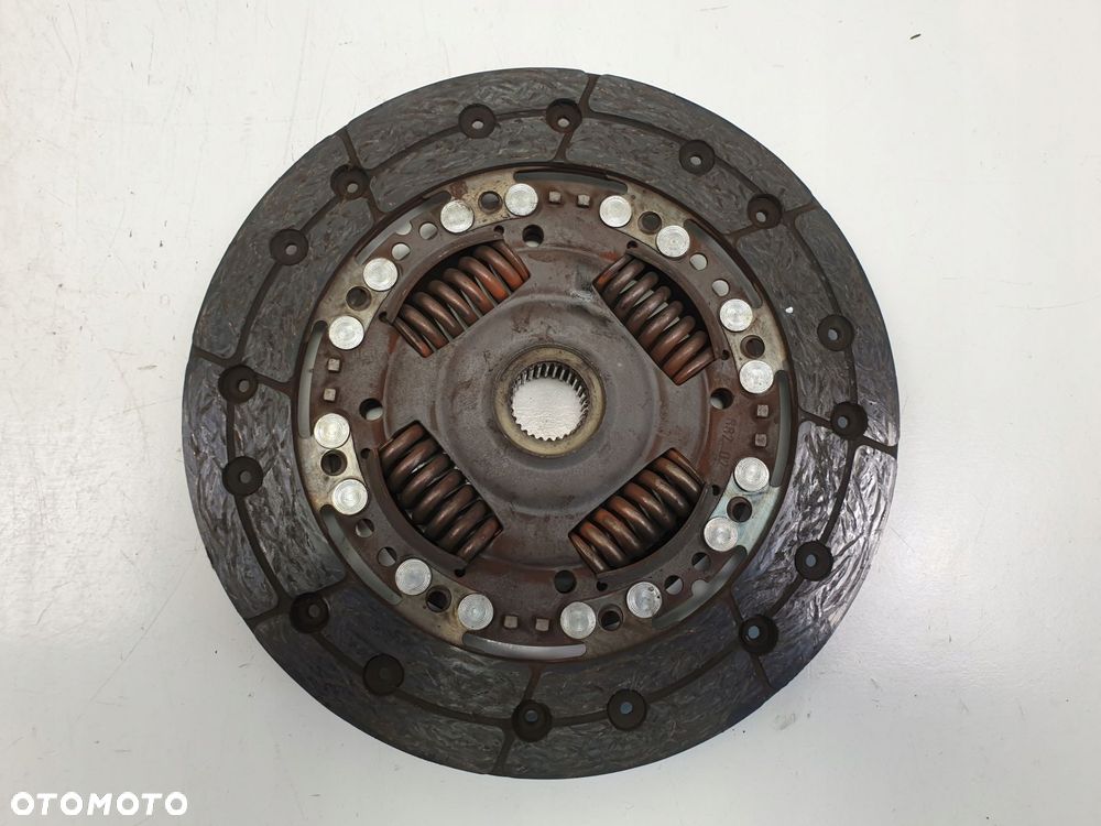 SPRZĘGŁO Vw Golf V 1.6 FSI TARCZA DOCISK - 8