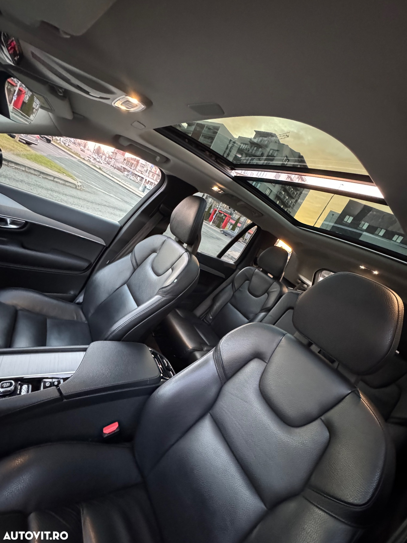 Volvo XC 90 T8 AWD Recharge Geartronic RDesign Edition - 20