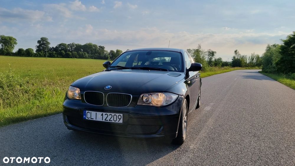 BMW Seria 1 116i Edition Sport - 9