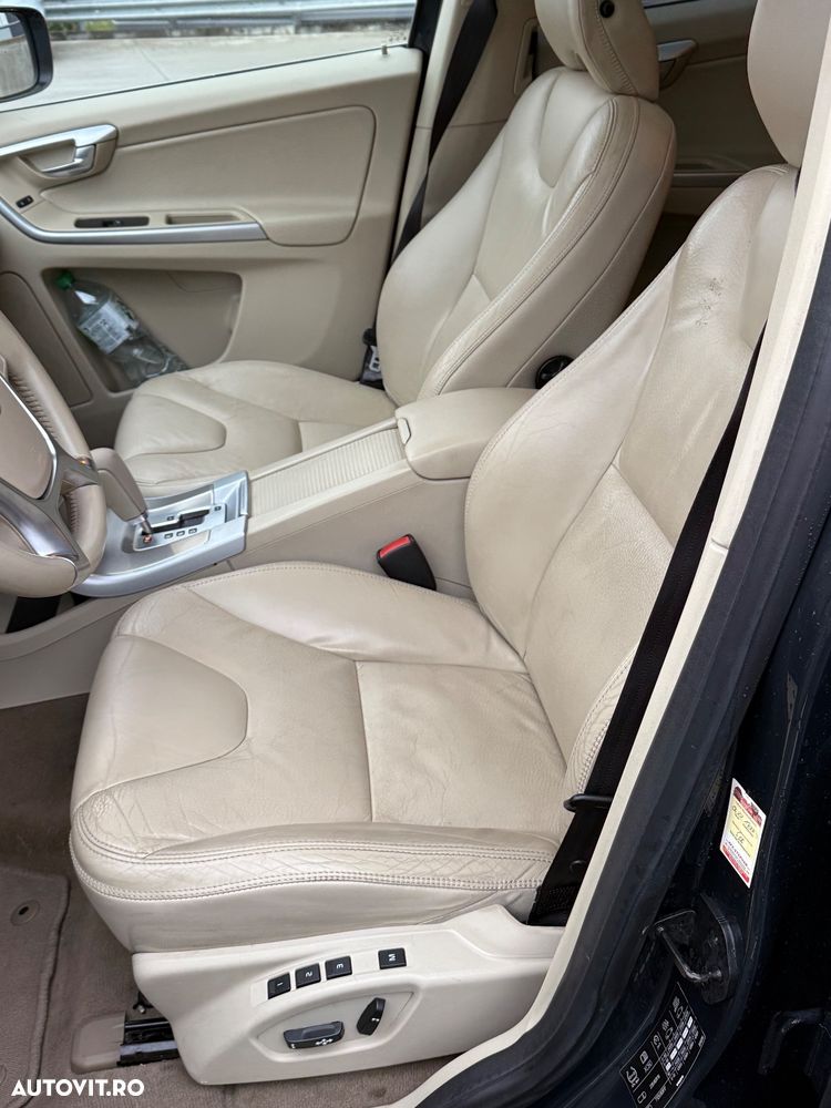 Volvo XC 60 D5 AWD Aut. RDesign - 7