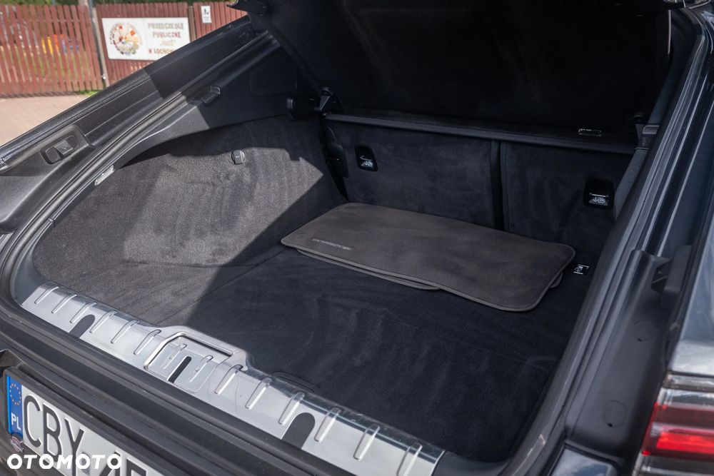 Porsche Panamera 4 - 18