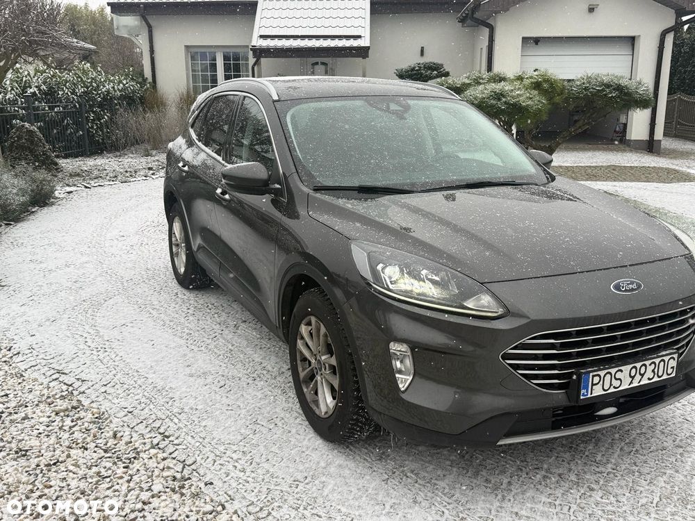 Ford Kuga 2.0 EcoBlue Hybrid TITANIUM - 2