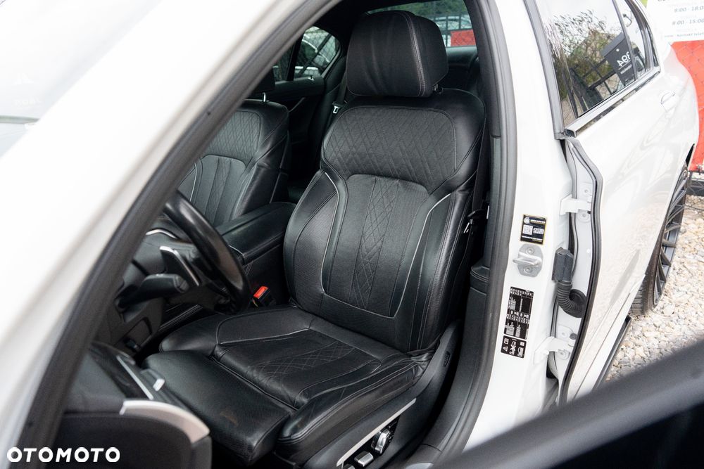 BMW Seria 7 730d xDrive - 10