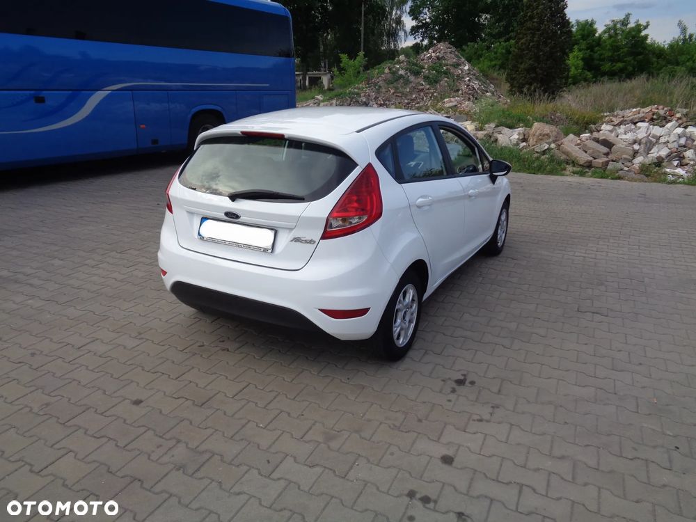 Ford Fiesta 1.25 Titanium EU5 - 12