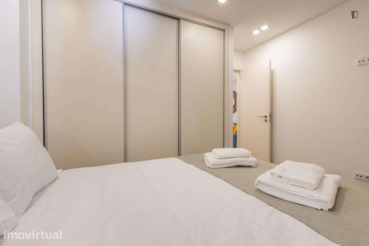 Apartamento com 2 quartos - localizado em Rato Lisbon - Grande imagem: 3/40