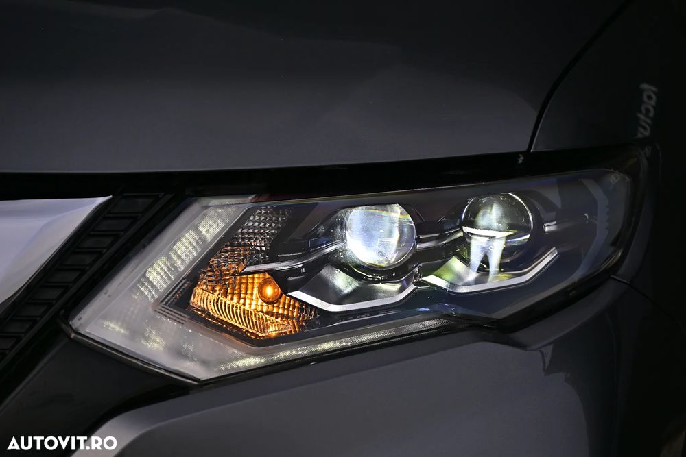 Nissan X-Trail 2.0 dCi ALL-MODE 4x4i Tekna - 28