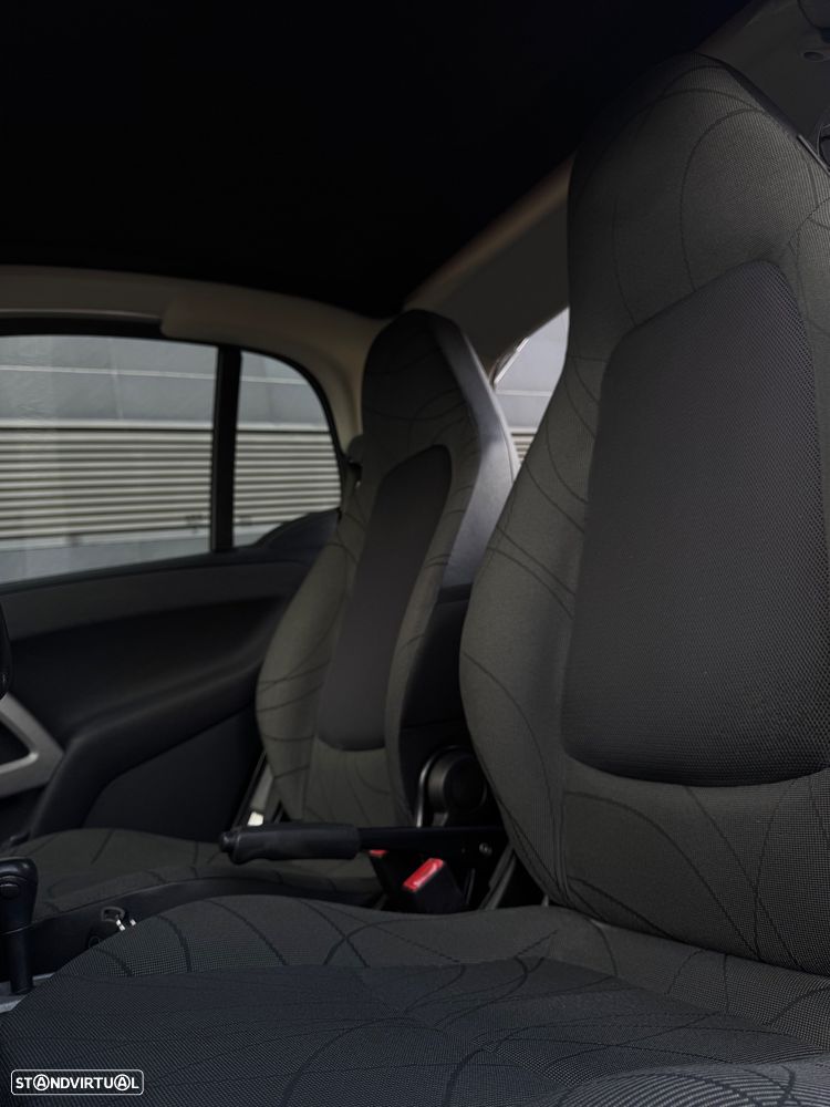 Smart ForTwo Coupé 1.0 mhd Passion 71 - 7