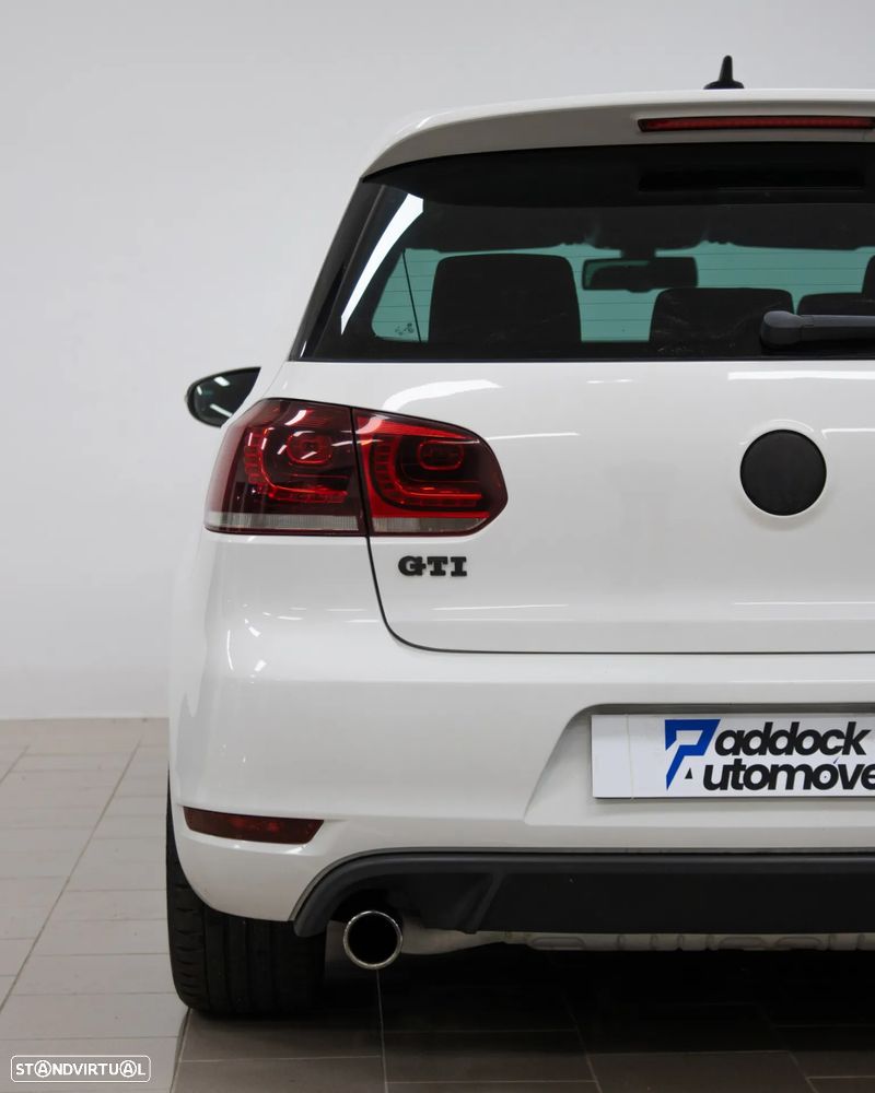VW Golf 2.0 TSi GTI DSG - 22