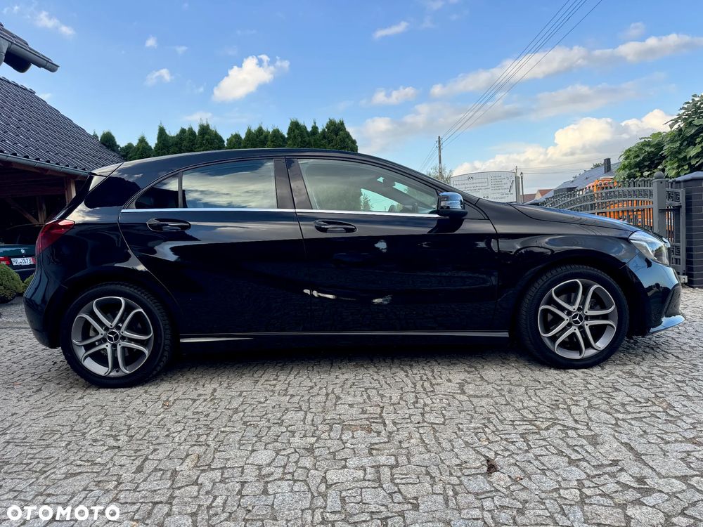 Mercedes-Benz Klasa A 180 (BlueEFFICIENCY) 7G-DCT Urban - 4