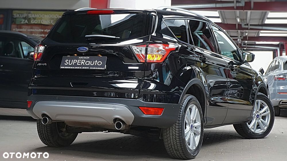 Ford Kuga - 12