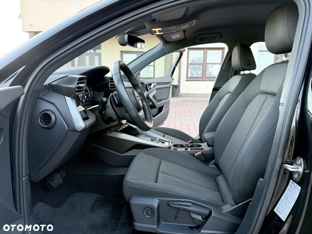 Audi A3 Sportback 35 TDI Advanced S tronic - 10