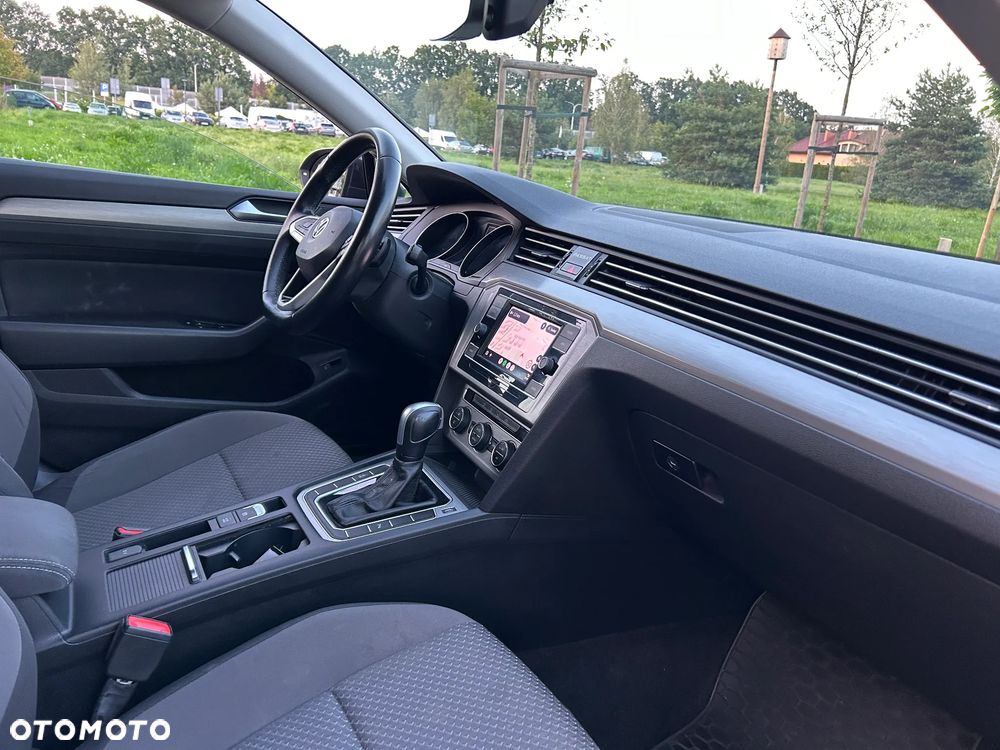 Volkswagen Passat 1.5 TSI EVO Essence DSG - 17