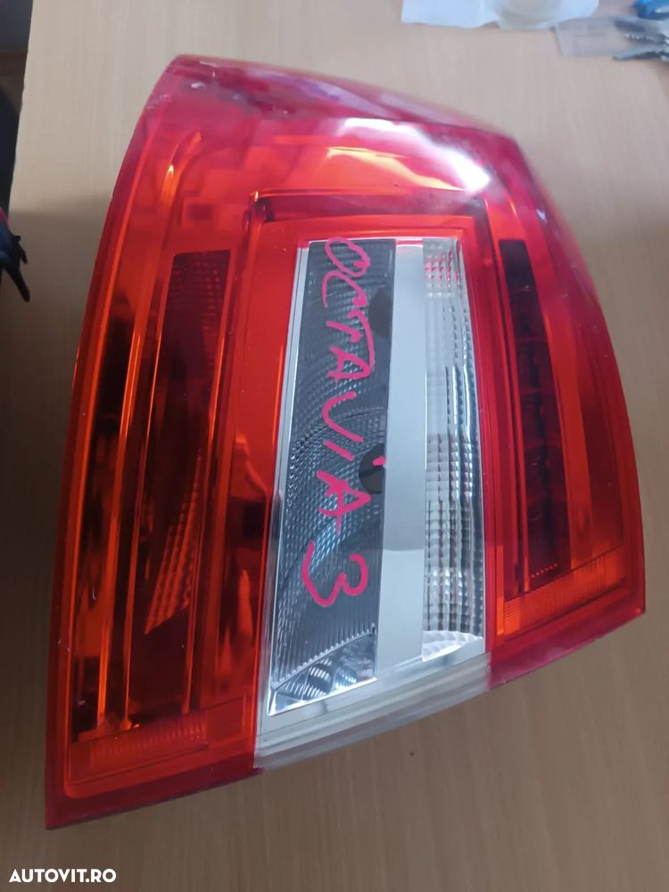 STOP STANGA SKODA OCTAVIA 3 - 1