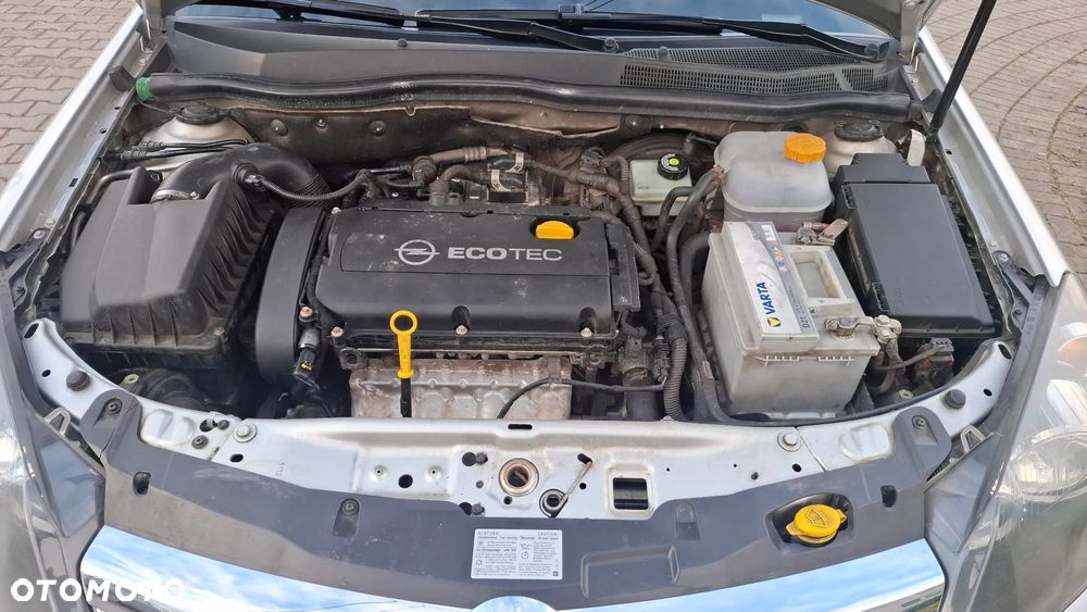 Opel Astra 1.6 Edition - 20