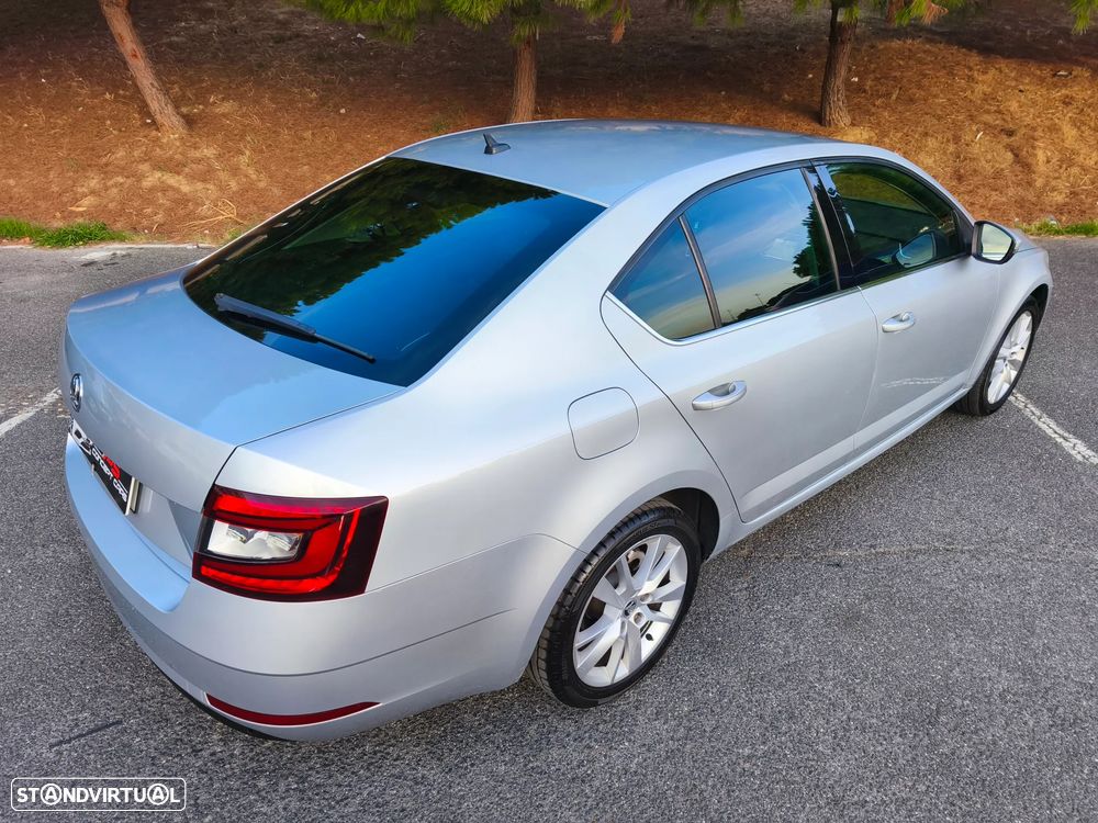 Skoda Octavia 1.6 TDi Style - 31