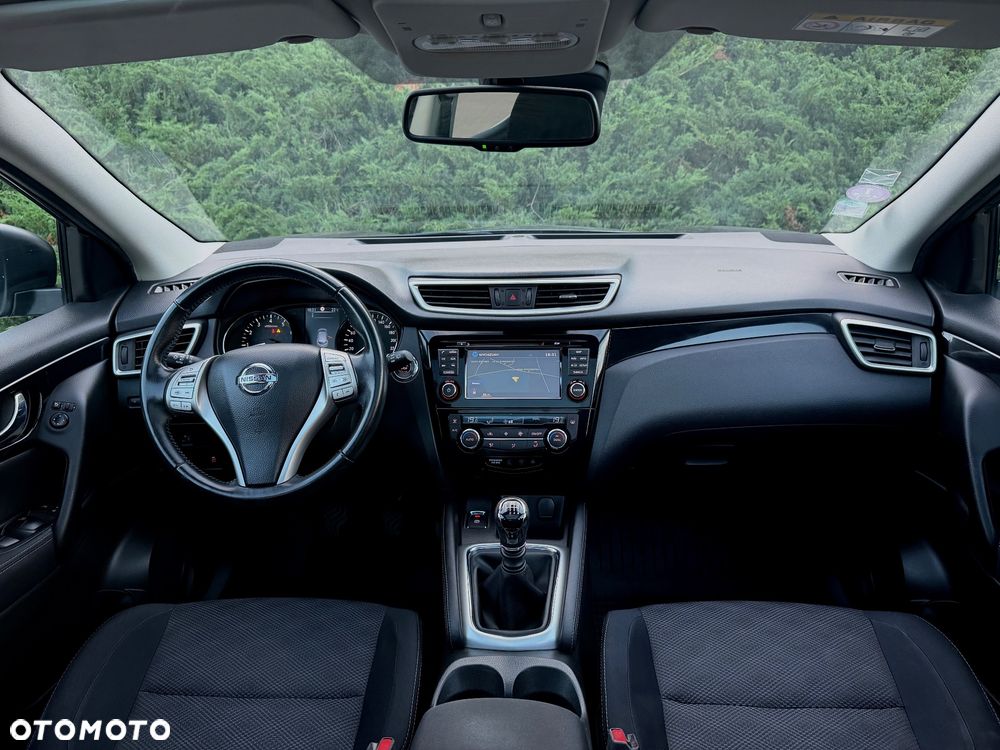 Nissan Qashqai - 23