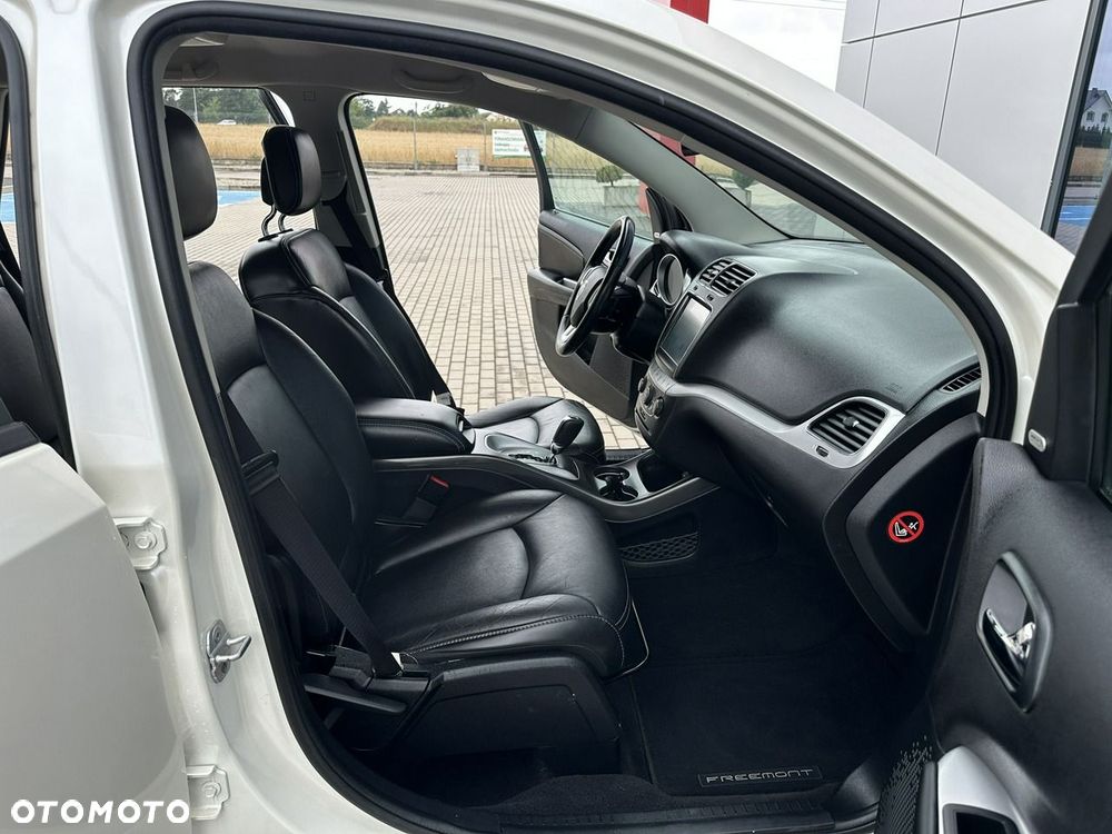Fiat Freemont 2.0 Multijet Lounge AWD - 17