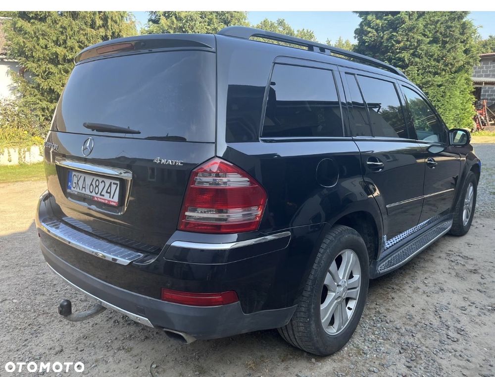 Mercedes-Benz GL 320 CDI 4Matic 7G-TRONIC - 3