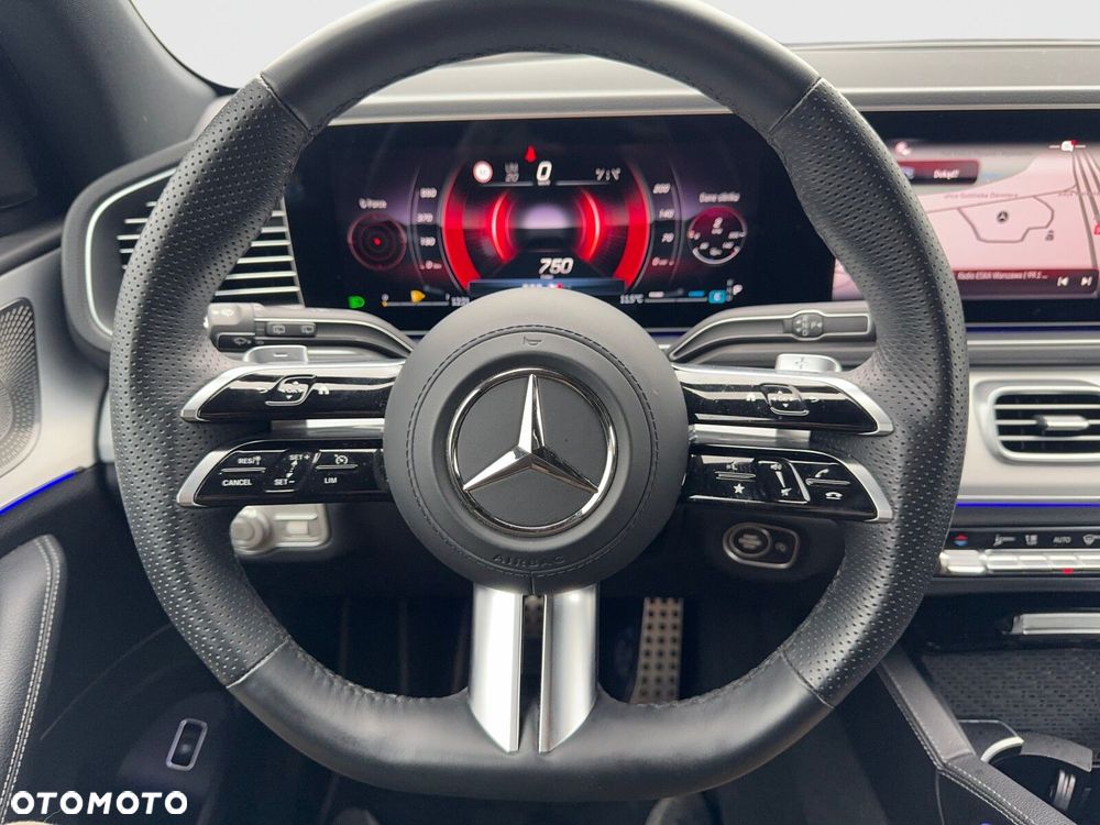 Mercedes-Benz GLE - 11