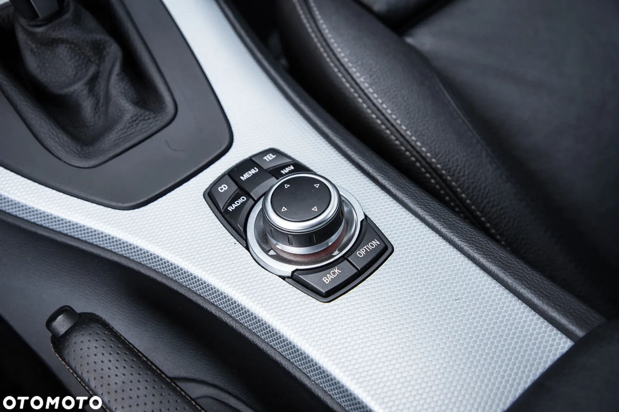 BMW Seria 3 330d xDrive DPF Touring Edition Sport - 24
