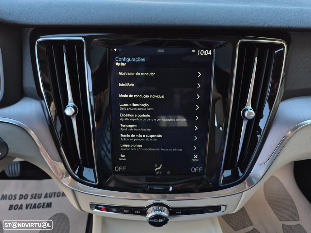 Volvo V60 2.0 D3 Momentum Plus - 30