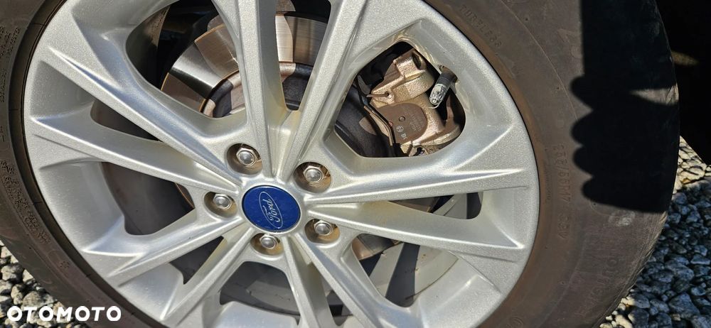 Ford Kuga 2.0 TDCi 4x4 Titanium - 33