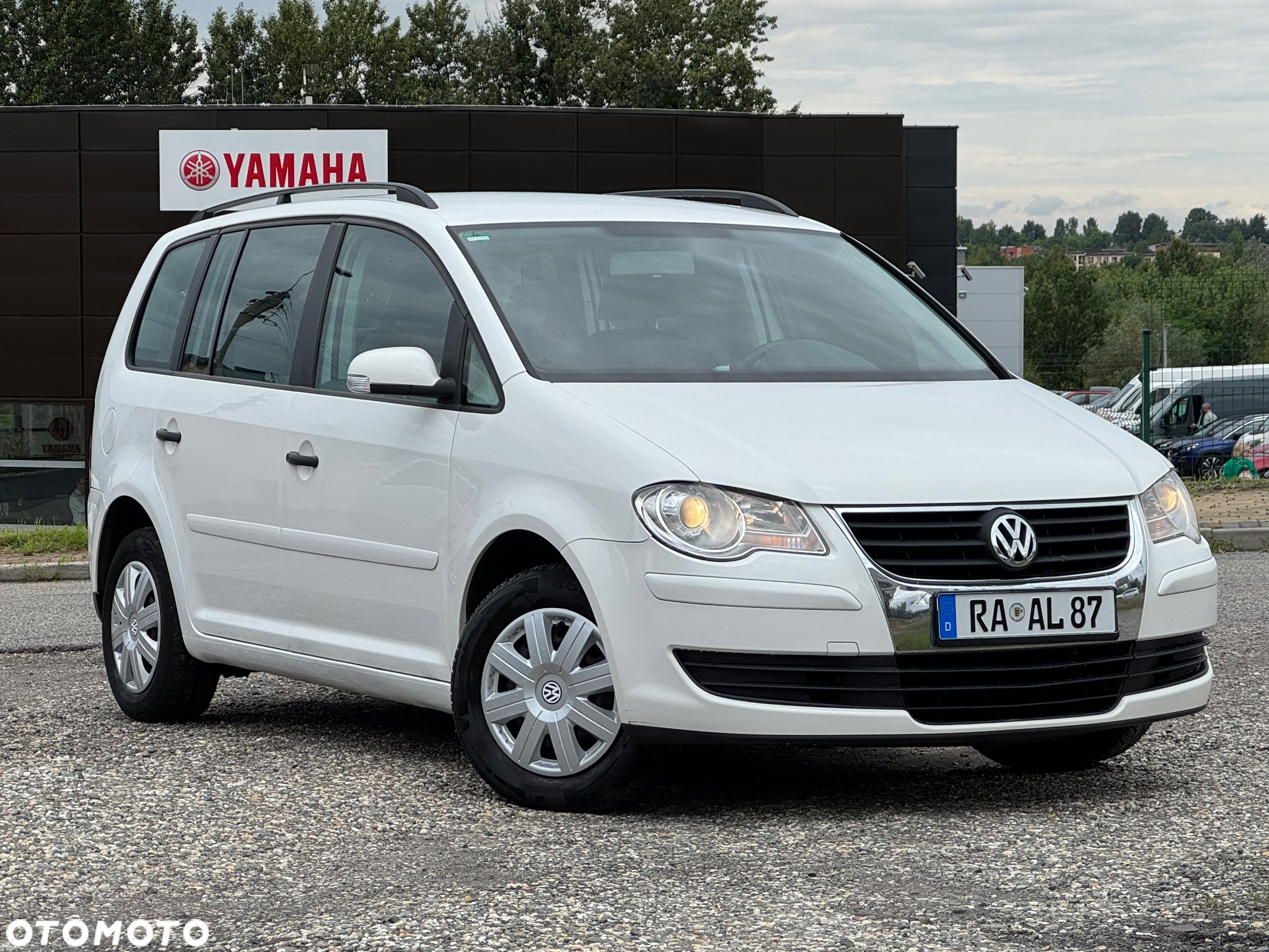 Volkswagen Touran 1.9 TDI Trendline - 2