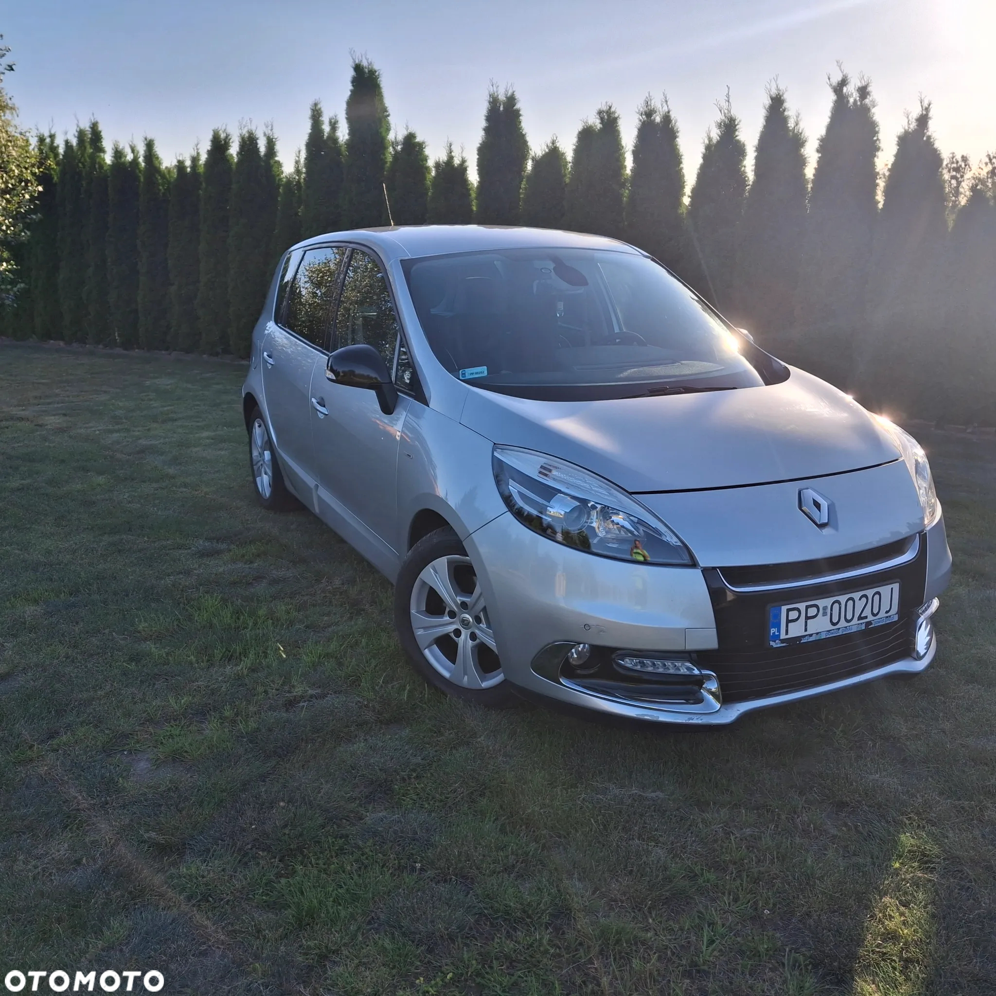 Renault Scenic 1.6 dCi Bose - 12