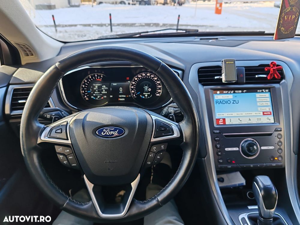 Ford Mondeo 2.0 TDCi Powershift AWD Titanium - 5