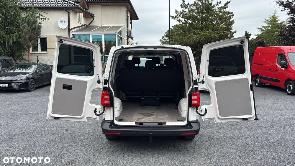Volkswagen Transporter - 9