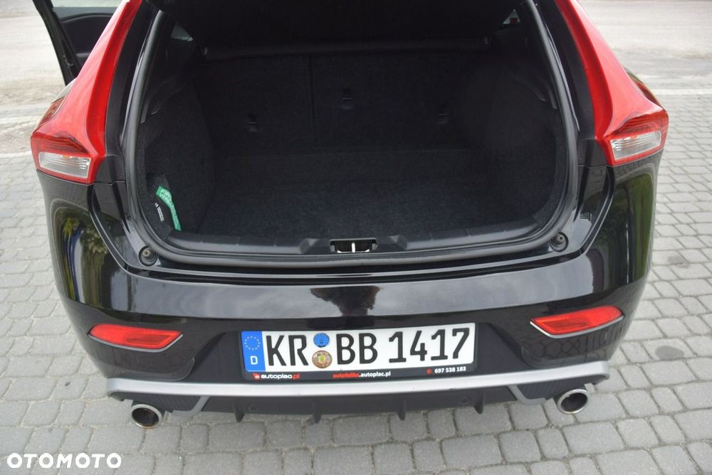 Volvo V40 D2 - 21