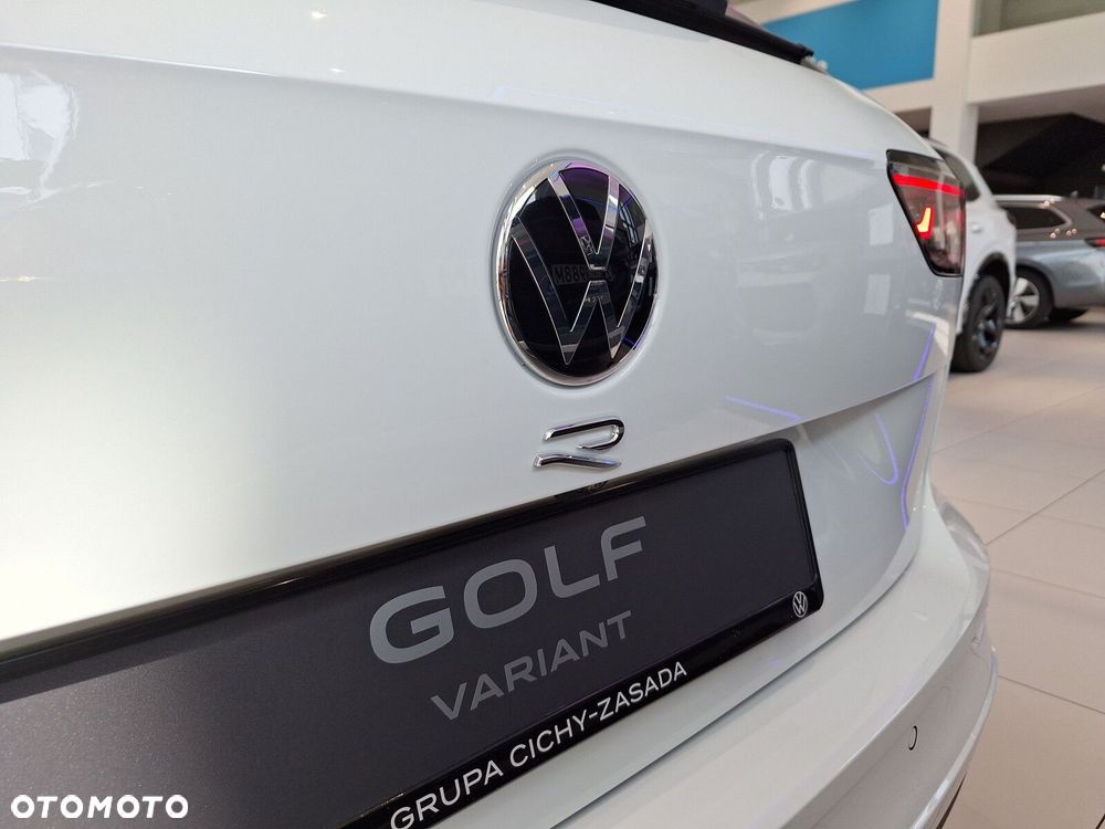 Volkswagen Golf Variant - 23