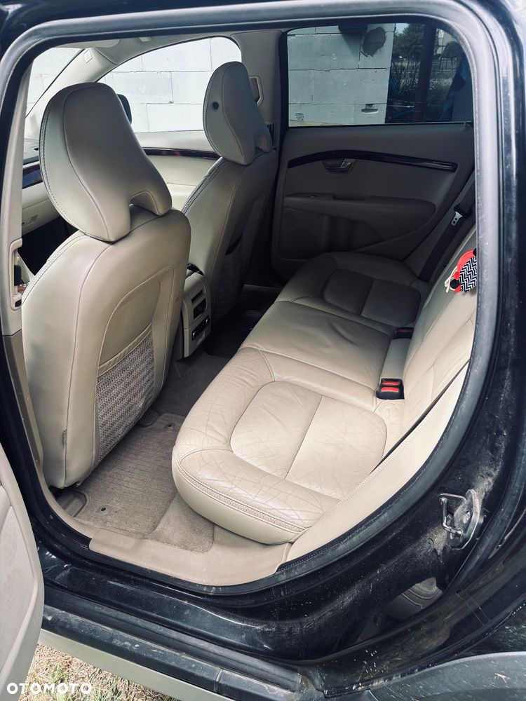 Volvo XC 70 - 7