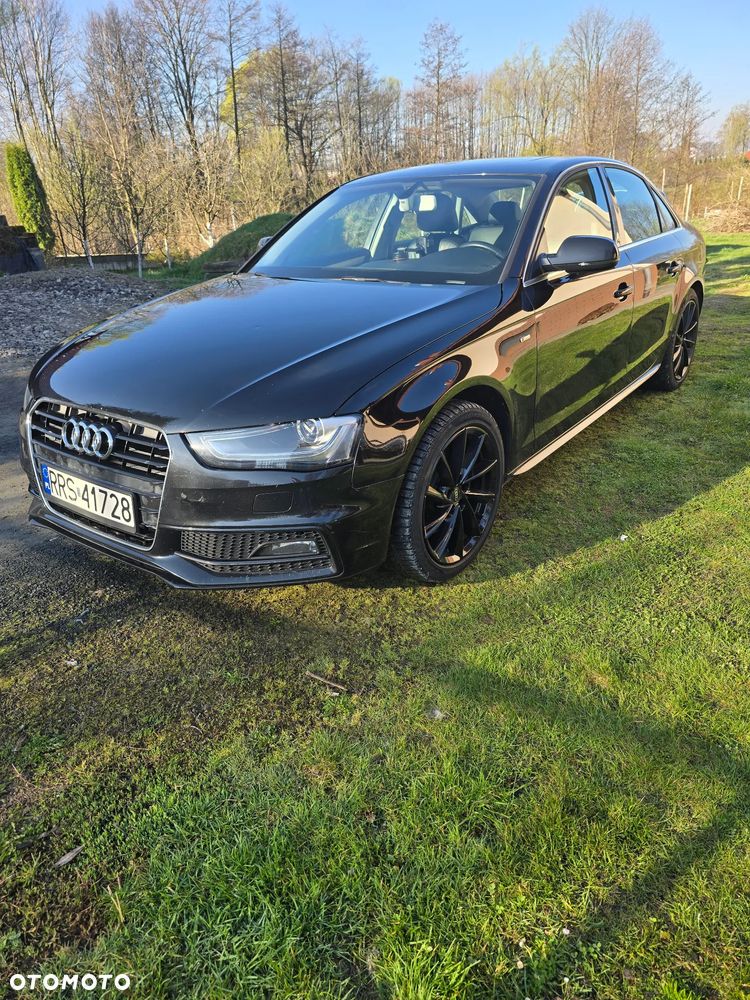 Audi A4 Limousine - 1