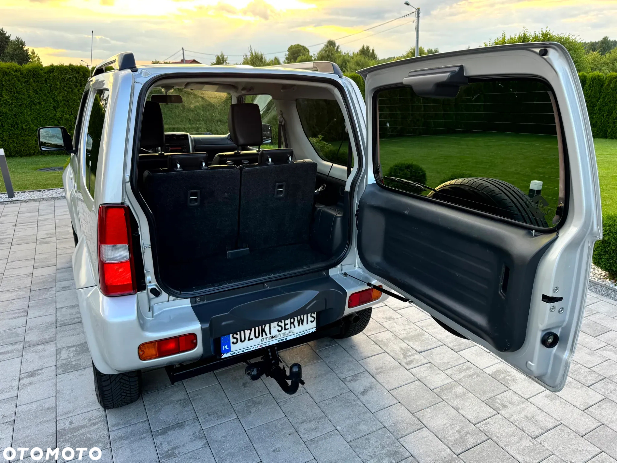 Suzuki Jimny - 12
