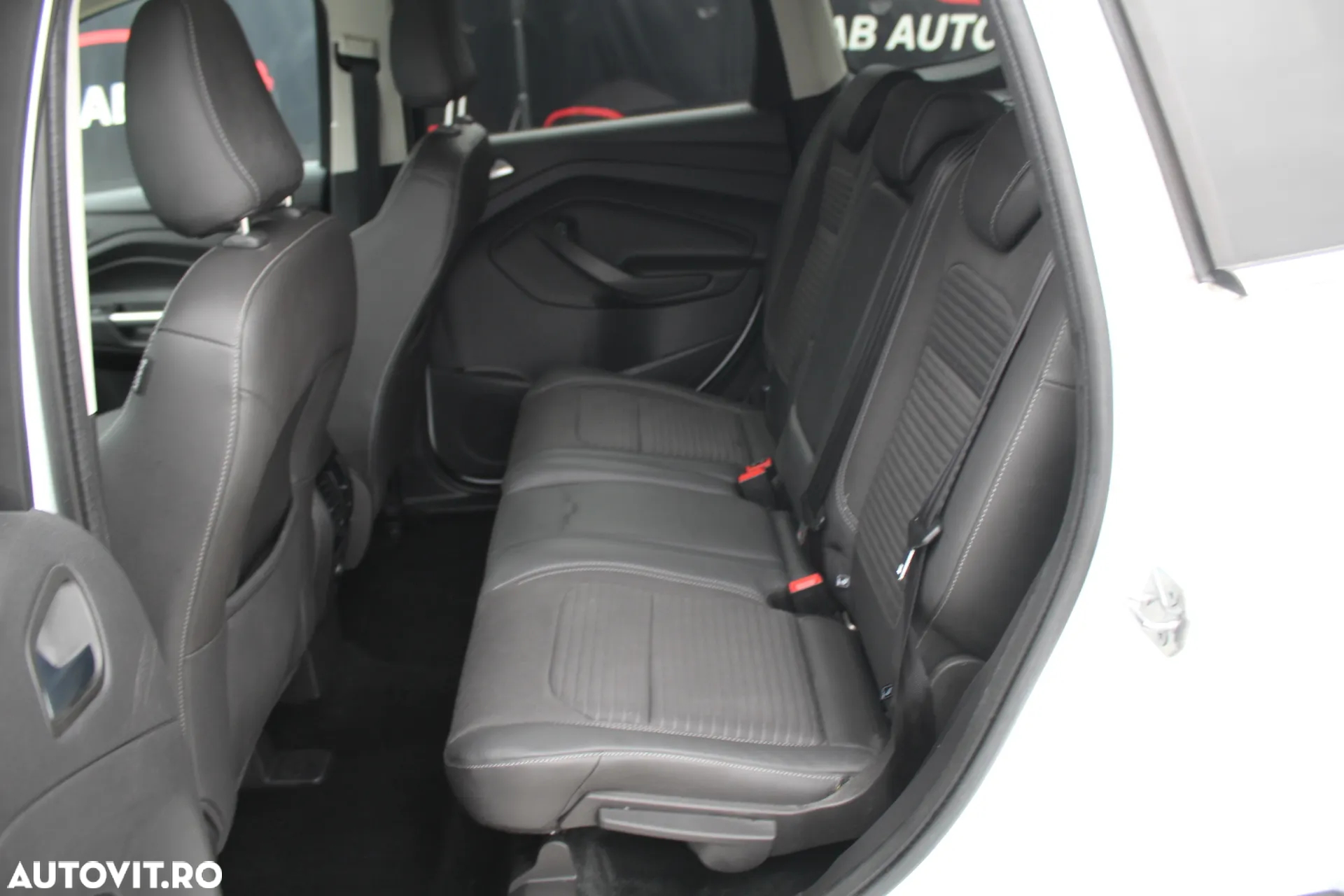 Ford Kuga 1.5 EcoBlue FWD Titanium - 17