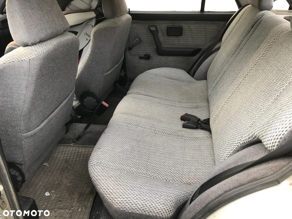 Polonez 1.6 - 9