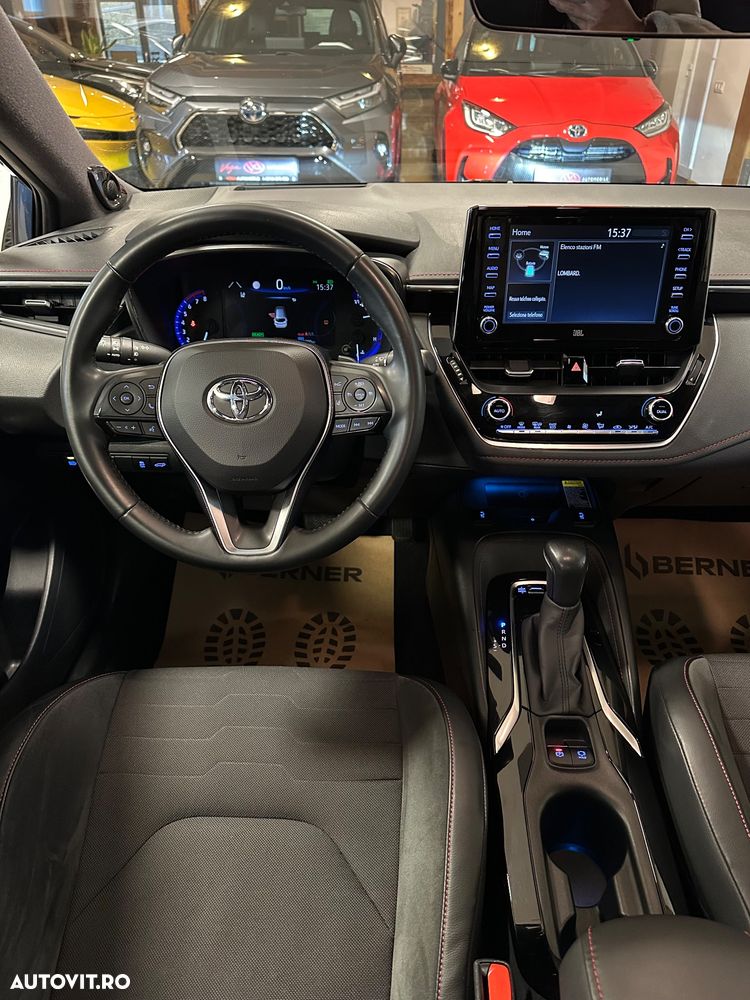 Toyota Corolla - 17