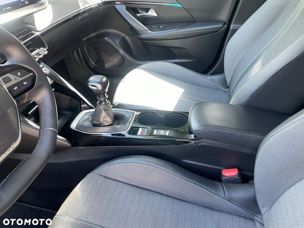 Peugeot 2008 BlueHDi 110 Allure - 10