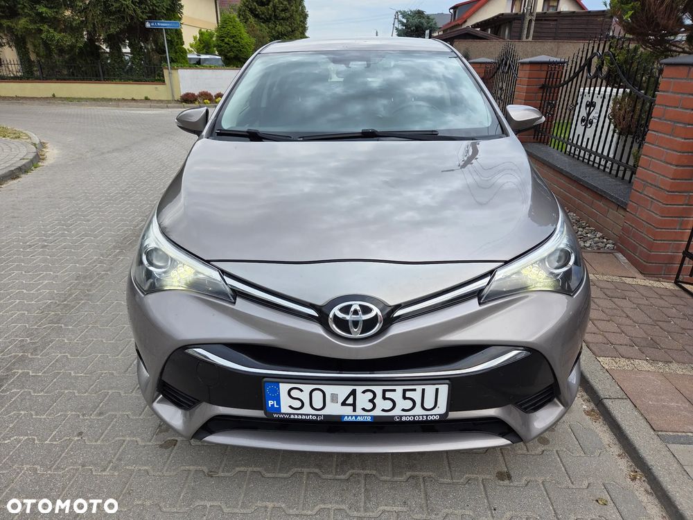 Toyota Avensis - 3