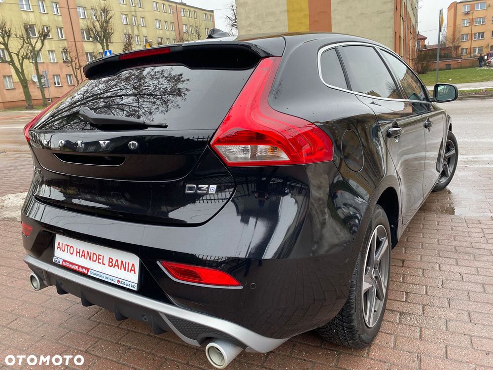 Volvo V40 D3 Geartronic RDesign - 30