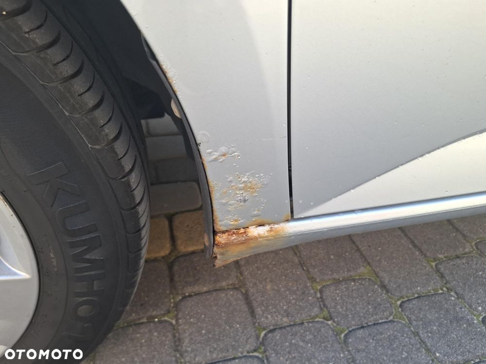 Skoda Fabia 1.2 TSI Active - 13