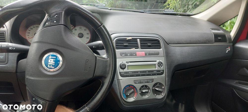 Fiat Grande Punto - 7